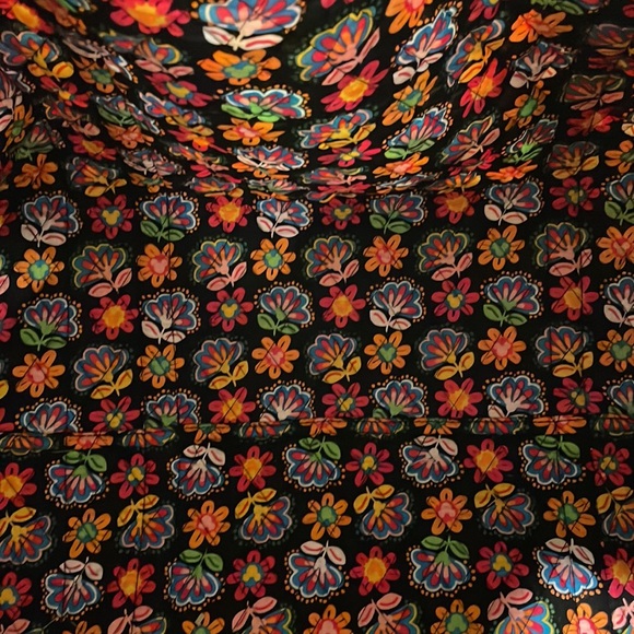 Disney Vera Bradley Large Duffle in “Midnight With Mickey”. NWT - Picture 5 of 5